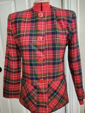 Vintage Women's Red Plaid Button-Front Jacket With Statement Pockets